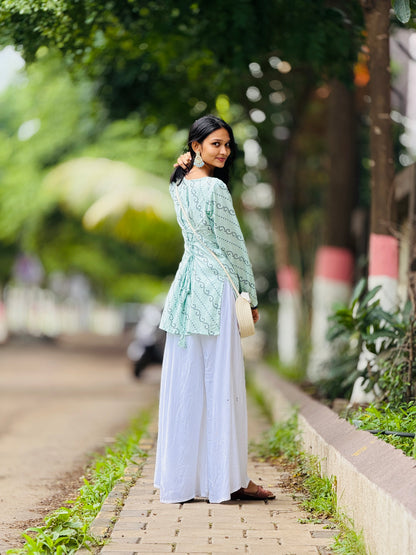 Nilam Pari